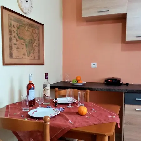 Afrodite 1 Holiday home *